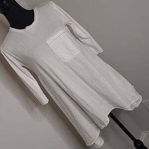 Mark and Estel sz M 100% cotton t-shirts fabric top, oversized front pocket